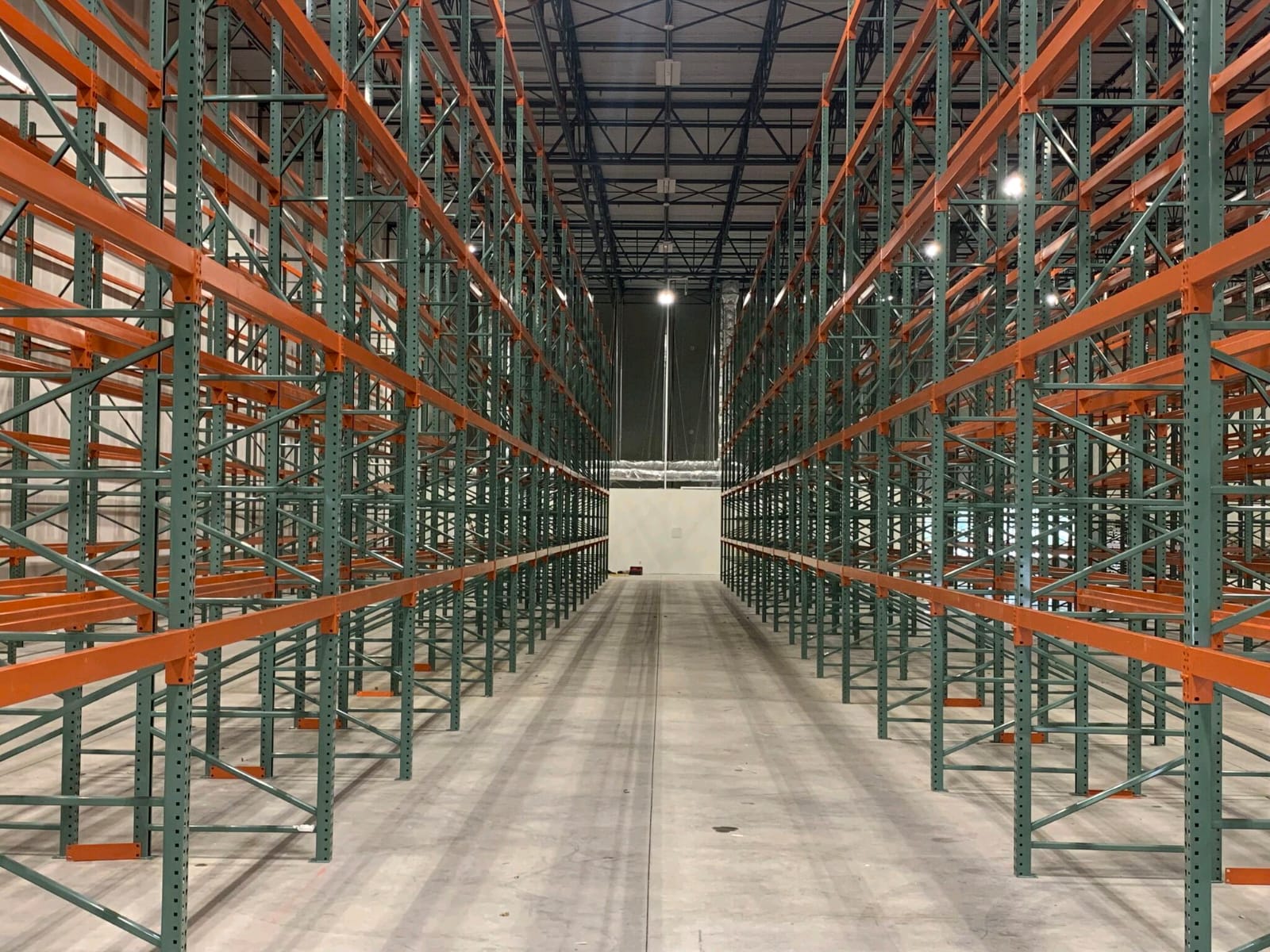 Modern Warehouse Storage Rack